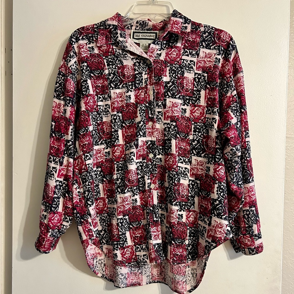 100% SILK Vintage Women’s Silk Exchange Shirt
